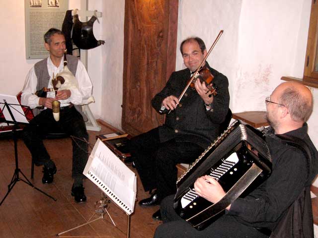 Herzlich willkommen bei Chanson chez!